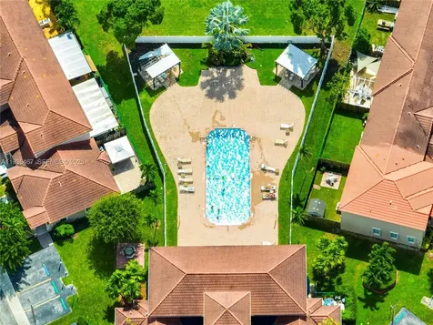 27345 SW 138th Court Homestead FL 33032