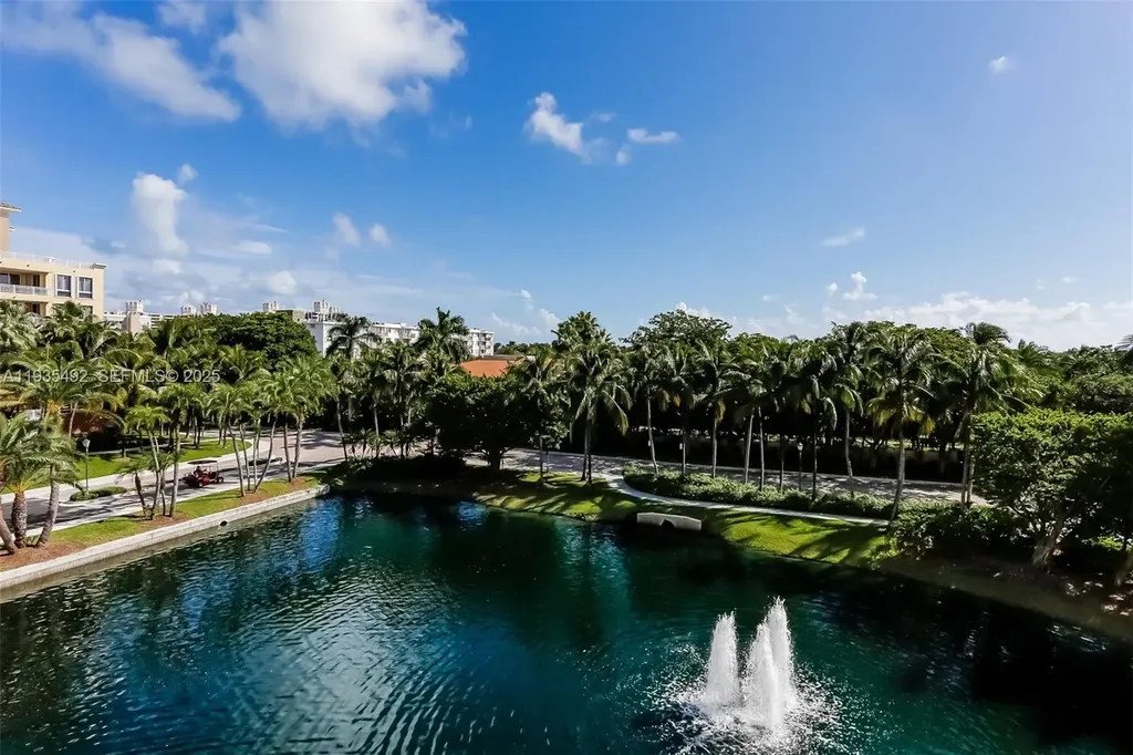 747 Crandon Boulevard Key Biscayne FL 33149