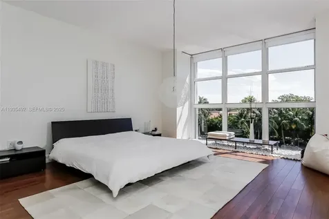747 Crandon Boulevard Key Biscayne FL 33149