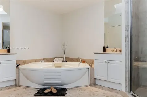 747 Crandon Boulevard Key Biscayne FL 33149
