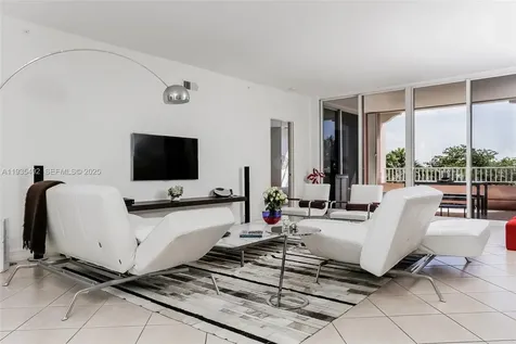 747 Crandon Boulevard Key Biscayne FL 33149