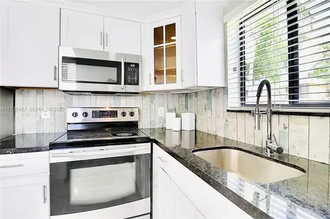 1065 S Flagler Avenue Pompano Beach FL 33060