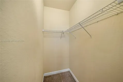 3366 W 90th Terrace Hialeah FL 33018