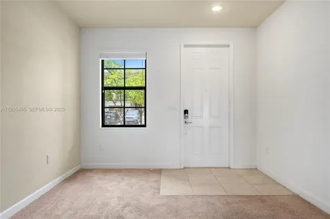 3366 W 90th Terrace Hialeah FL 33018
