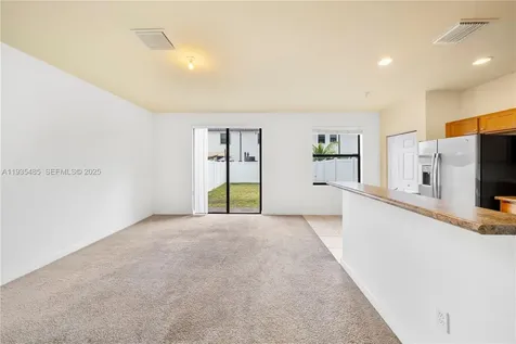 3366 W 90th Terrace Hialeah FL 33018