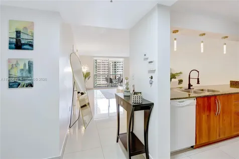1200 Brickell Bay Drive Miami FL 33131