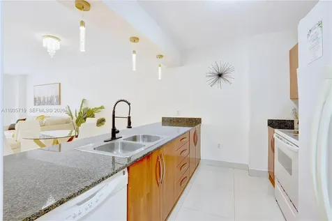 1200 Brickell Bay Drive Miami FL 33131