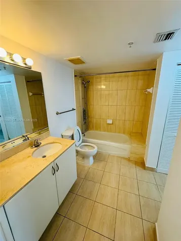 1750 N Bayshore Drive Miami FL 33132