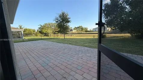 Lehigh Acres FL 33936