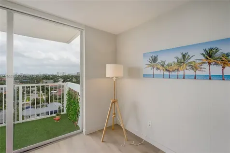 2000 NE 135th Street North Miami FL 33181