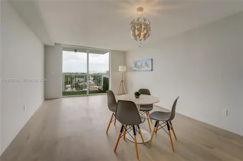 2000 NE 135th Street North Miami FL 33181