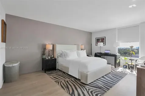 2000 NE 135th Street North Miami FL 33181