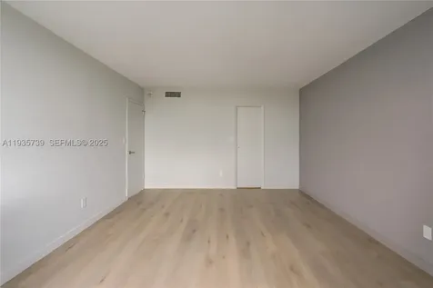 2000 NE 135th Street North Miami FL 33181