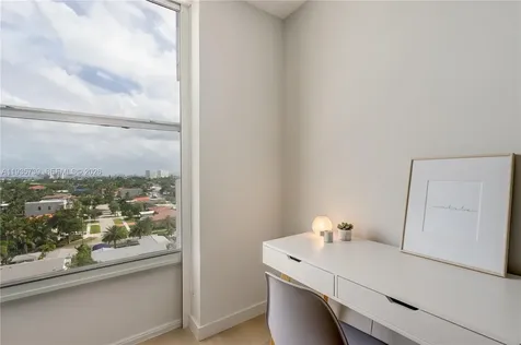 2000 NE 135th Street North Miami FL 33181