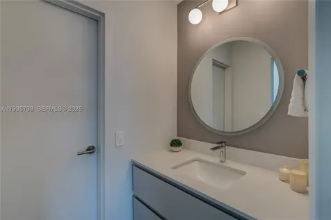 2000 NE 135th Street North Miami FL 33181