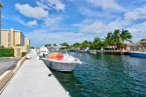 2000 NE 135th Street North Miami FL 33181