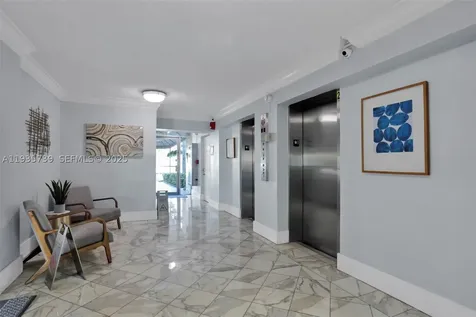2000 NE 135th Street North Miami FL 33181