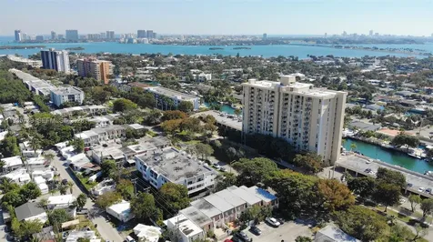 2000 NE 135th Street North Miami FL 33181