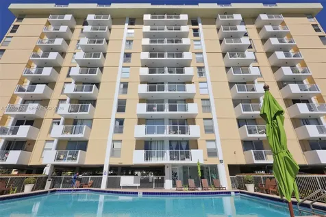 2000 NE 135th Street North Miami FL 33181