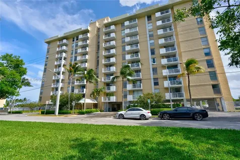 2000 NE 135th Street North Miami FL 33181