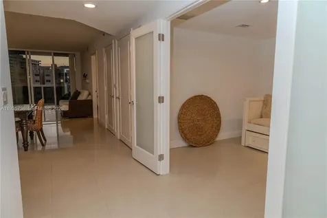 1800 S Ocean Drive Hallandale Beach FL 33009