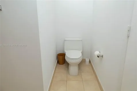 1800 S Ocean Drive Hallandale Beach FL 33009