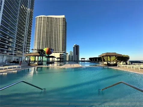1800 S Ocean Drive Hallandale Beach FL 33009