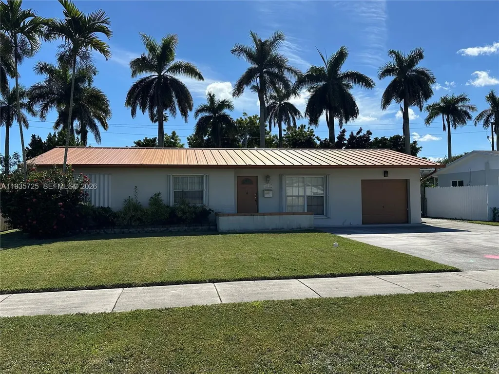 9070 SW 183rd Terrace Palmetto Bay FL 33157
