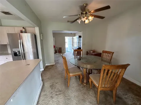 9070 SW 183rd Terrace Palmetto Bay FL 33157