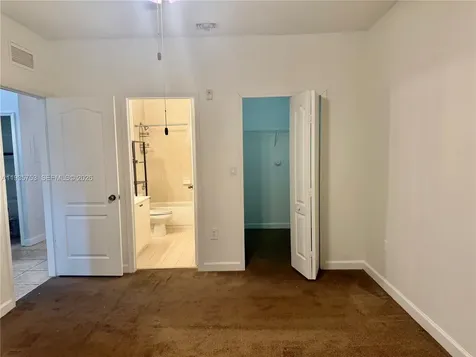 1692 SE 29th Court Homestead FL 33035