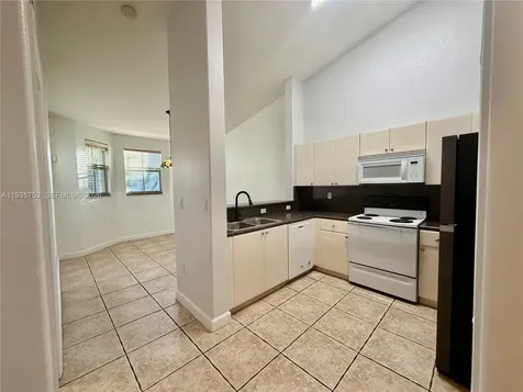 1692 SE 29th Court Homestead FL 33035