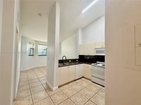 1692 SE 29th Court Homestead FL 33035
