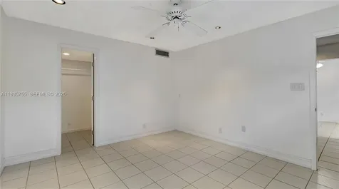 205 Dunwoody Lane Hollywood FL 33021