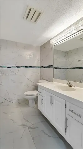 205 Dunwoody Lane Hollywood FL 33021