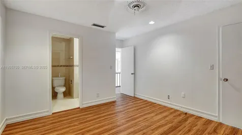 205 Dunwoody Lane Hollywood FL 33021