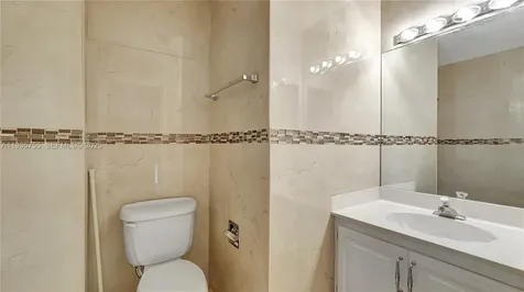 205 Dunwoody Lane Hollywood FL 33021