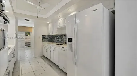 205 Dunwoody Lane Hollywood FL 33021