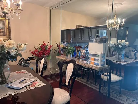 2704 NW 104th Avenue Sunrise FL 33322