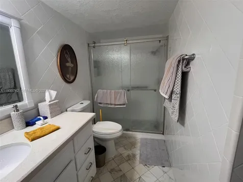 2704 NW 104th Avenue Sunrise FL 33322