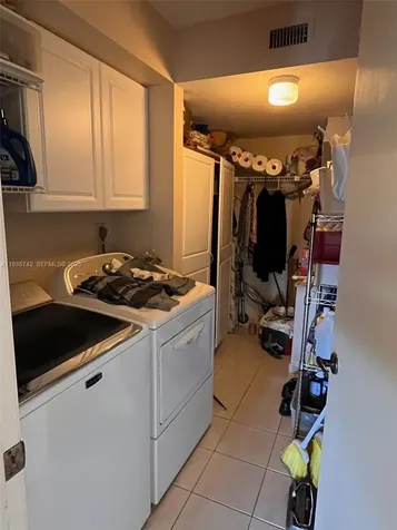 2704 NW 104th Avenue Sunrise FL 33322