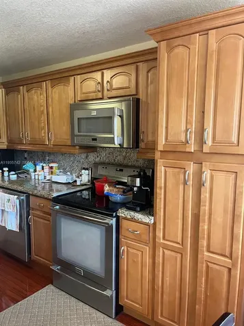 2704 NW 104th Avenue Sunrise FL 33322