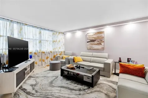 1400 S Ocean Drive Hollywood FL 33019