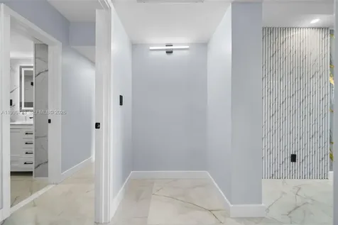19380 Collins Avenue Sunny Isles Beach FL 33160