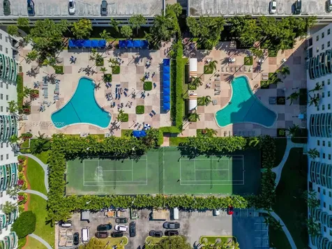19380 Collins Avenue Sunny Isles Beach FL 33160