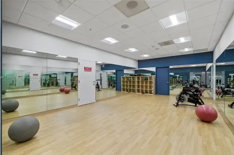 19380 Collins Avenue Sunny Isles Beach FL 33160