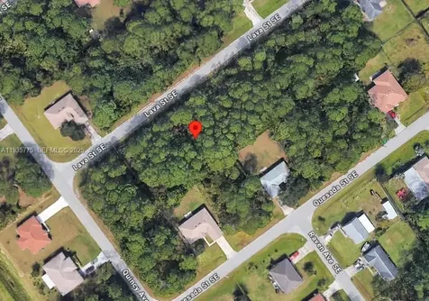 920 Lava Street SE Palm Bay FL 32909