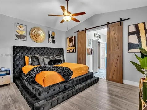 2027 SE 12th Street Homestead FL 33035