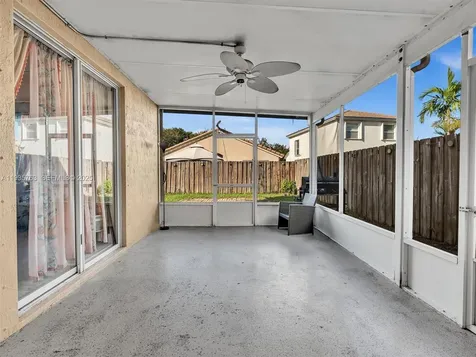 2027 SE 12th Street Homestead FL 33035