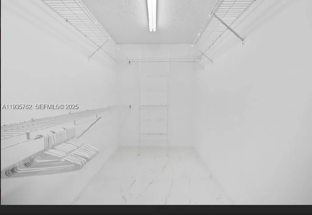 2002 Lake Breeze Court Wellington FL 33414
