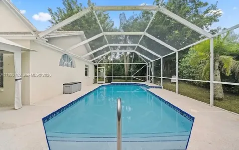 2002 Lake Breeze Court Wellington FL 33414